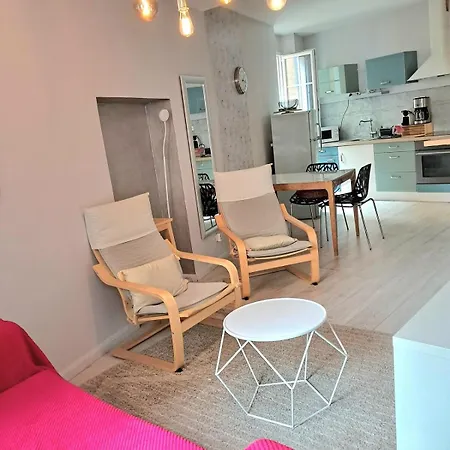 Beau F2 Au Coeur De Apartment